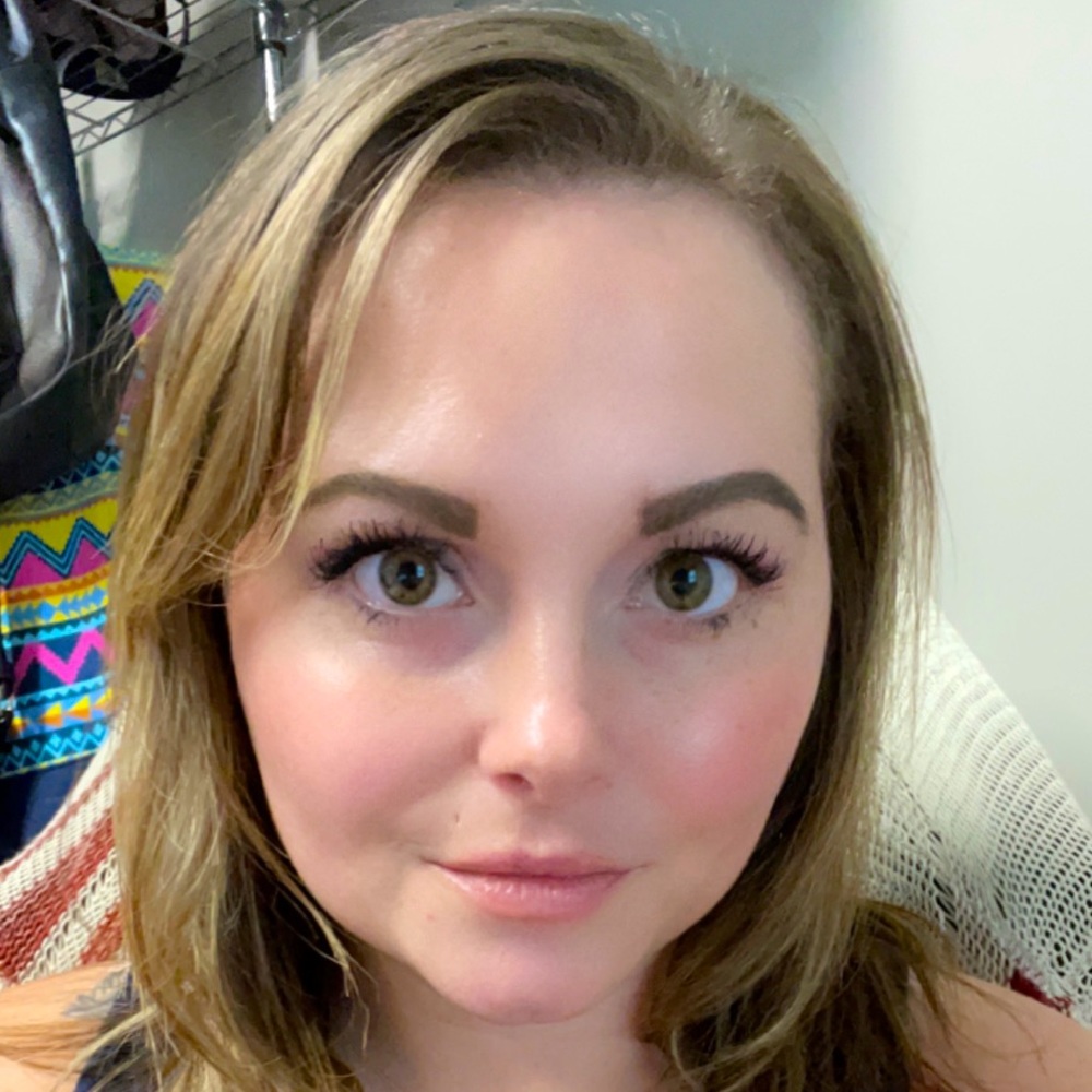 Meet your Posher, Lindsey